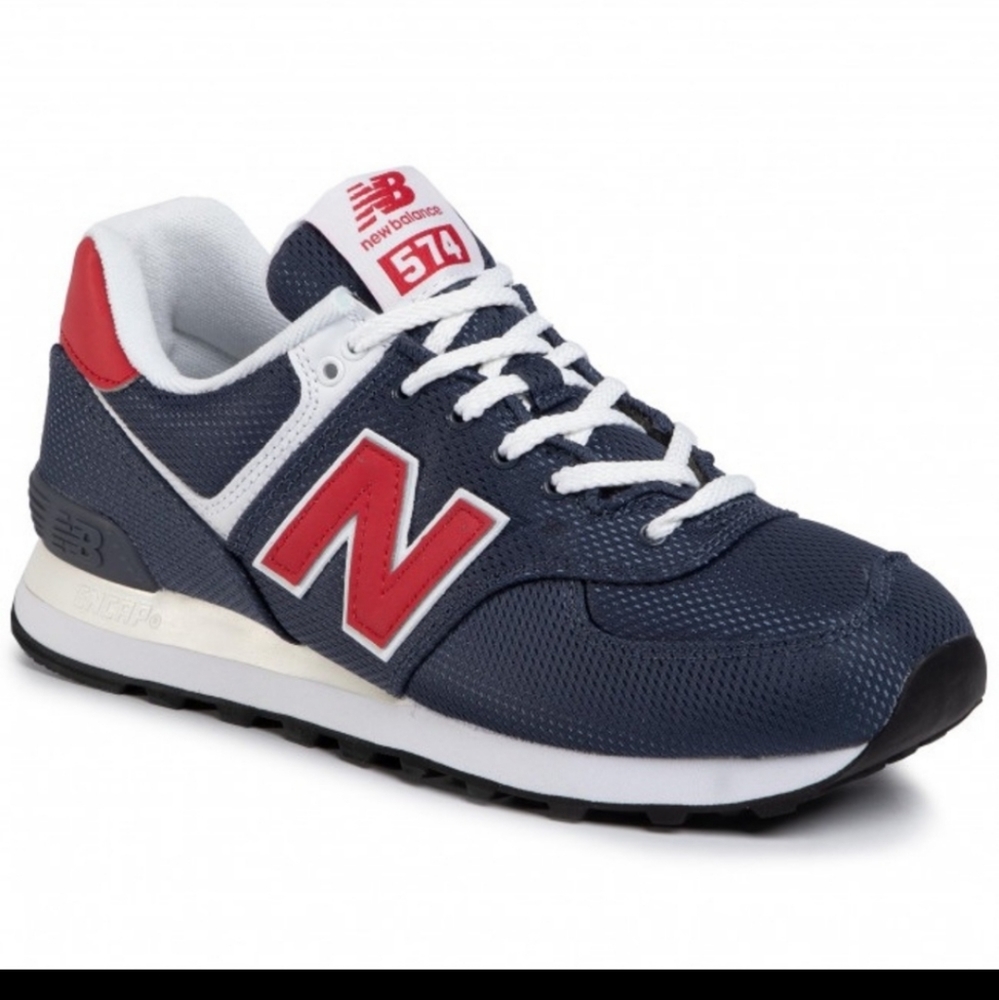 New Balance 574 Running Shoes Size 10.5